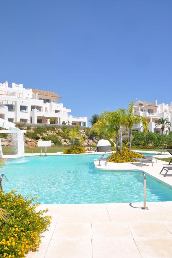 Alcazaba Lagoon 2221 Estepona Dış mekan fotoğraf